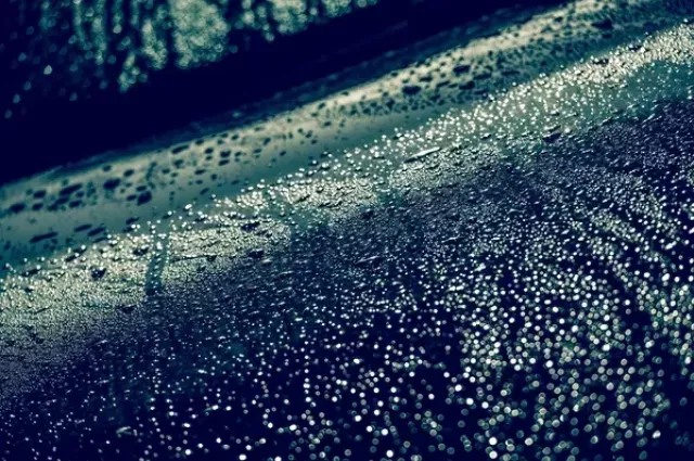 Other Services-Rain Repellant-Photo-focus windshield_255102 (2).jpg